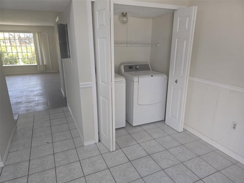 En Renta: $1,595 (2 camas, 1 baños, 1260 Pies cuadrados)