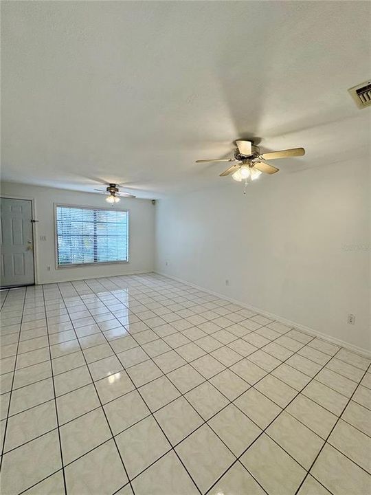 En Venta: $175,000 (2 camas, 1 baños, 990 Pies cuadrados)