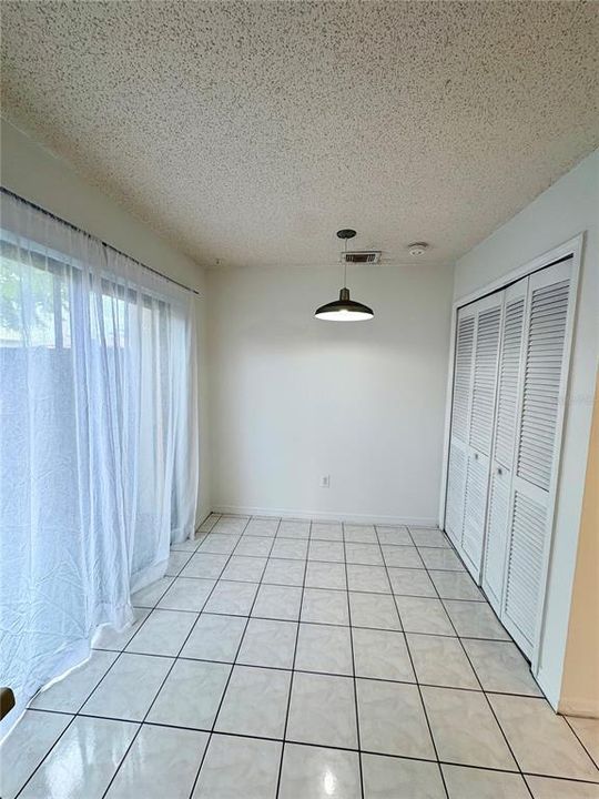 En Venta: $175,000 (2 camas, 1 baños, 990 Pies cuadrados)