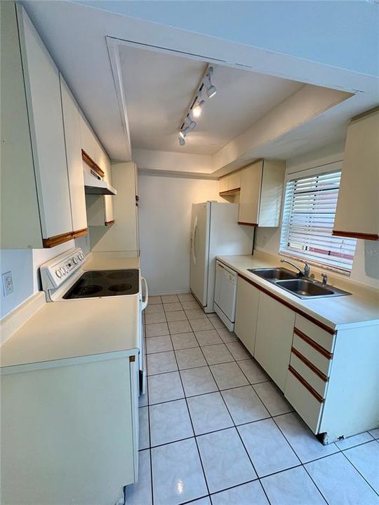 En Venta: $175,000 (2 camas, 1 baños, 990 Pies cuadrados)
