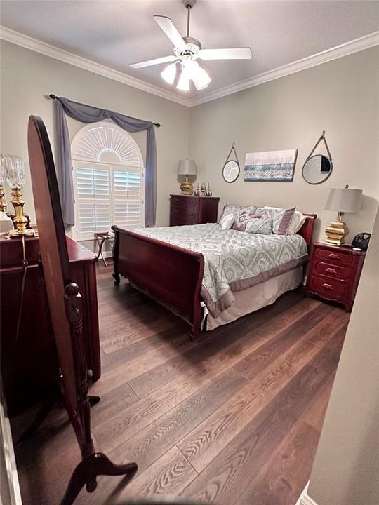 For Sale: $899,000 (4 beds, 2 baths, 3799 Square Feet)