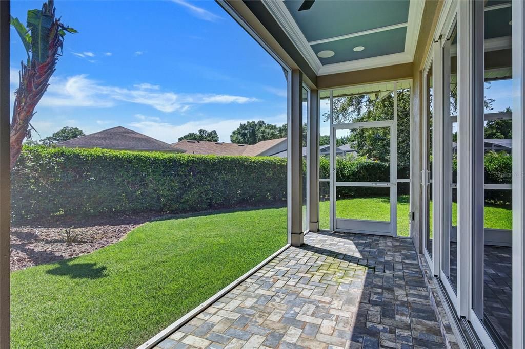 For Sale: $899,000 (4 beds, 2 baths, 3799 Square Feet)
