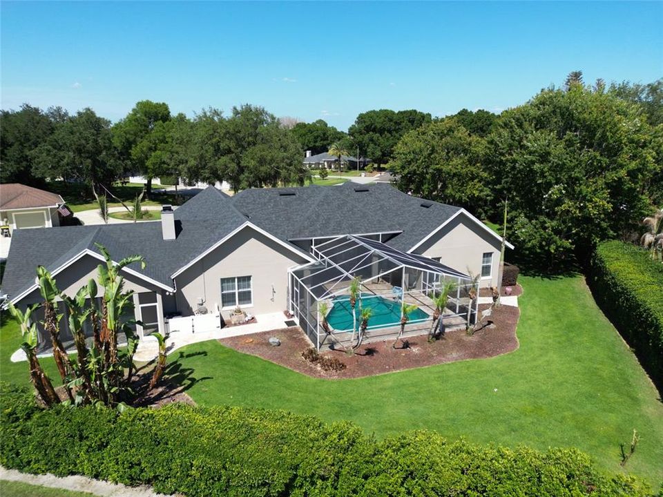 For Sale: $899,000 (4 beds, 2 baths, 3799 Square Feet)