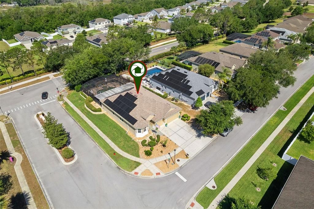 For Sale: $549,000 (4 beds, 3 baths, 2242 Square Feet)
