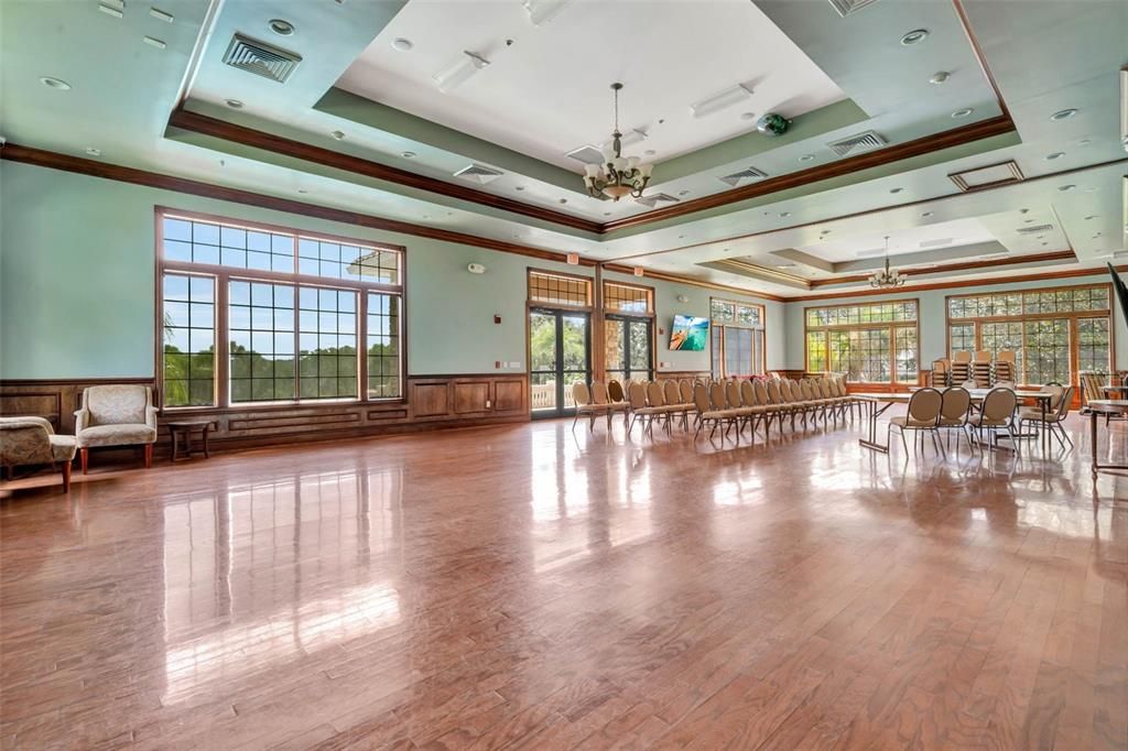 For Sale: $549,000 (4 beds, 3 baths, 2242 Square Feet)