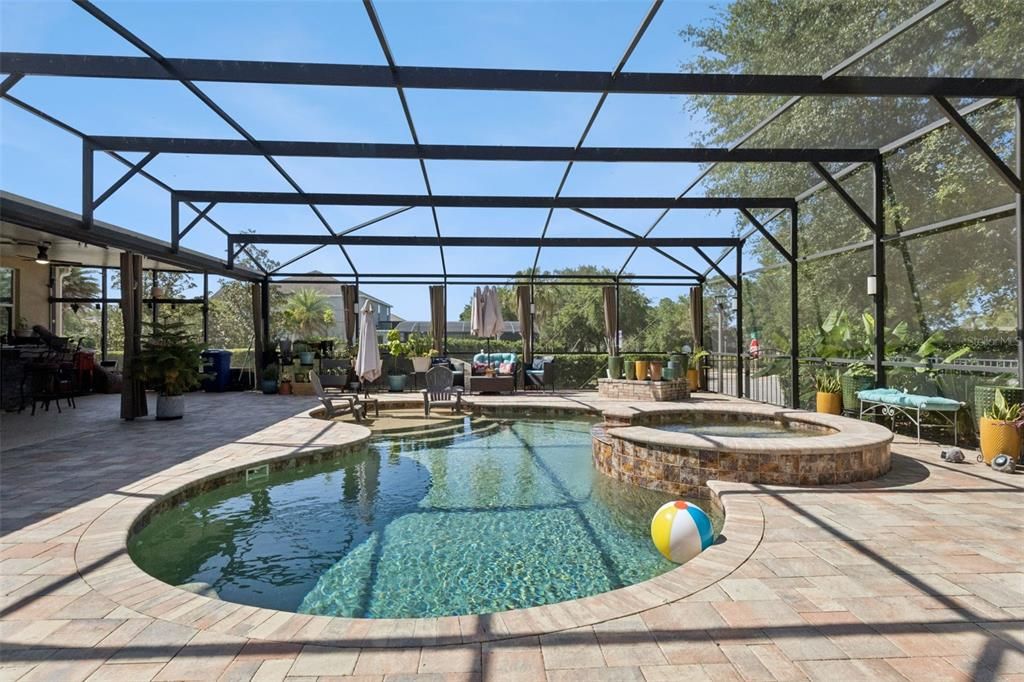 For Sale: $549,000 (4 beds, 3 baths, 2242 Square Feet)