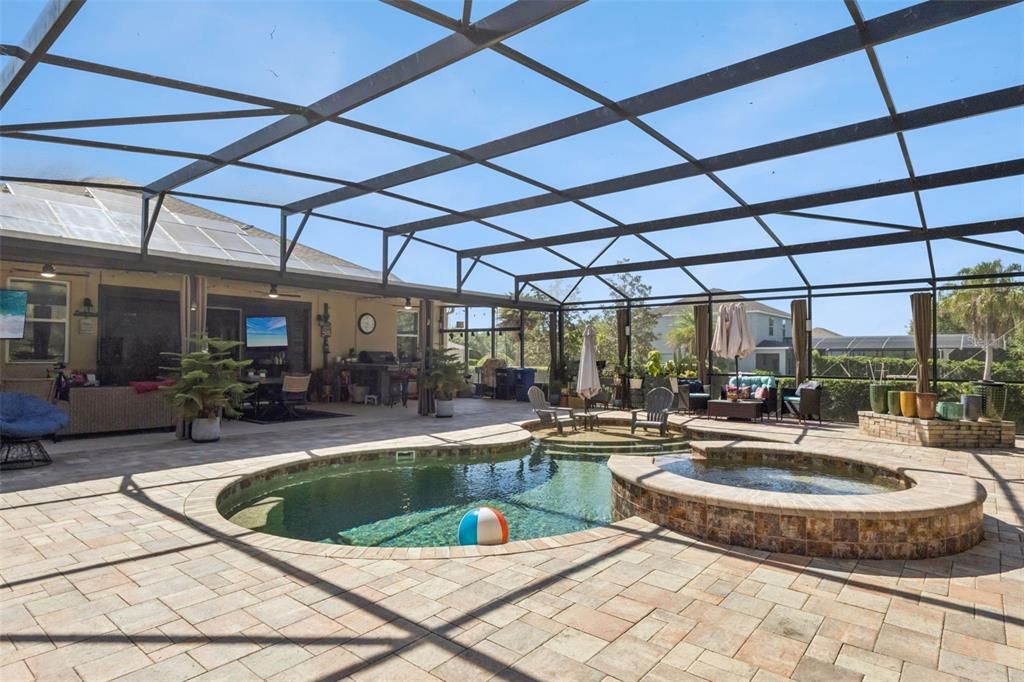 For Sale: $549,000 (4 beds, 3 baths, 2242 Square Feet)