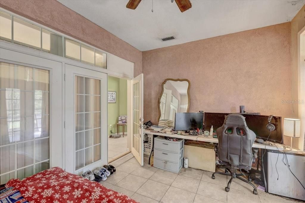 На продажу: $399,900 (2 спален, 2 ванн, 1423 Квадратных фут)