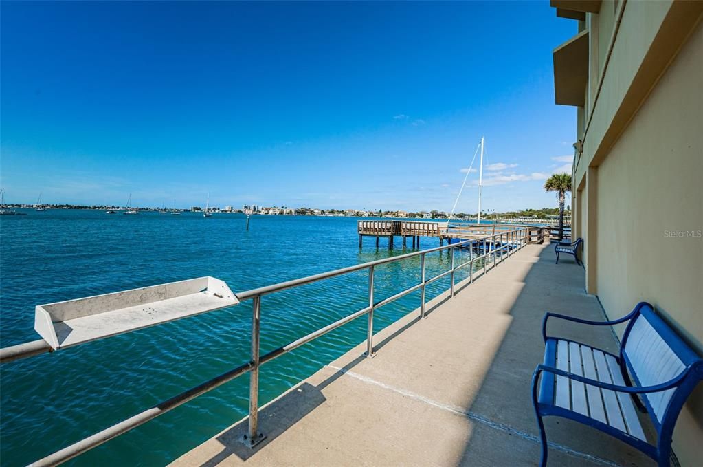 For Sale: $450,000 (2 beds, 2 baths, 1565 Square Feet)