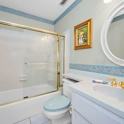 Active With Contract: $250,000 (1 beds, 2 baths, 1050 Square Feet)