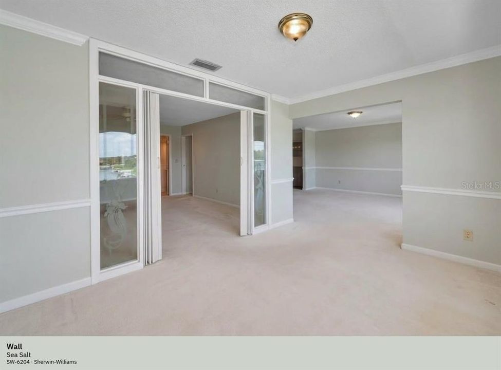 Active With Contract: $250,000 (1 beds, 2 baths, 1050 Square Feet)