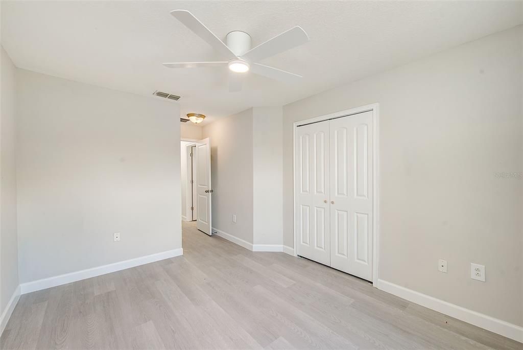 For Sale: $320,000 (3 beds, 2 baths, 1600 Square Feet)