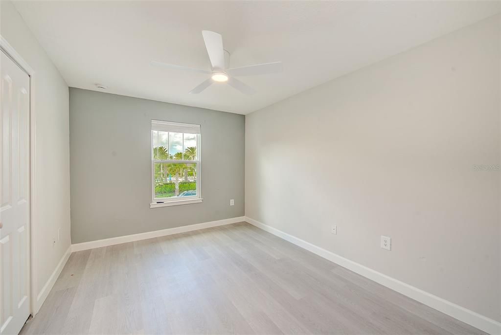 For Sale: $320,000 (3 beds, 2 baths, 1600 Square Feet)