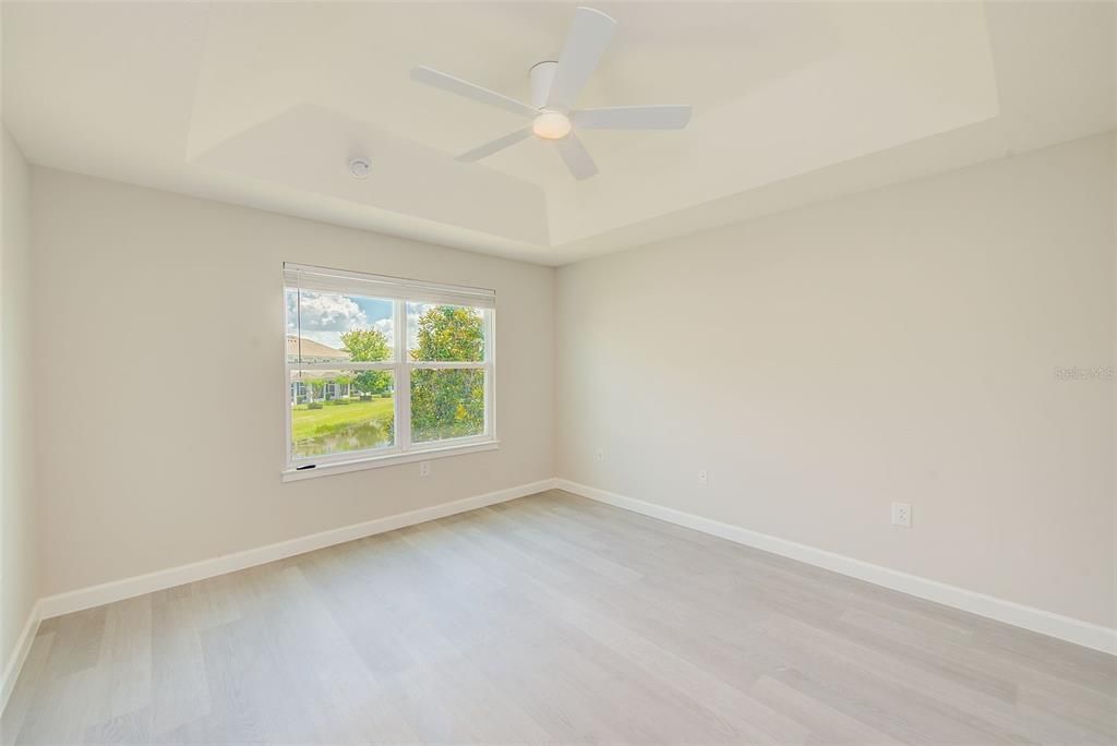 For Sale: $320,000 (3 beds, 2 baths, 1600 Square Feet)