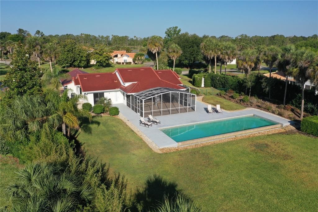 En Venta: $975,000 (4 camas, 3 baños, 2401 Pies cuadrados)
