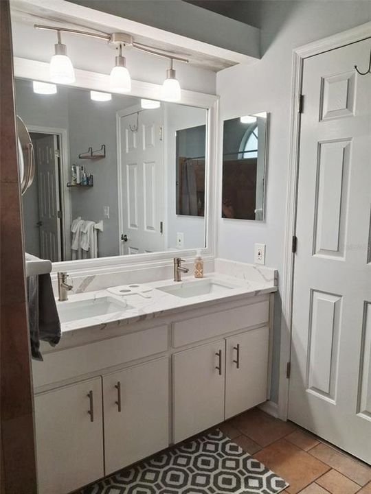 En Venta: $484,900 (3 camas, 2 baños, 1707 Pies cuadrados)