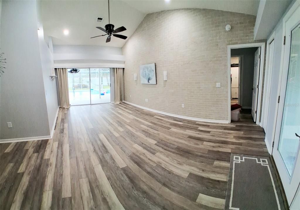 En Venta: $484,900 (3 camas, 2 baños, 1707 Pies cuadrados)