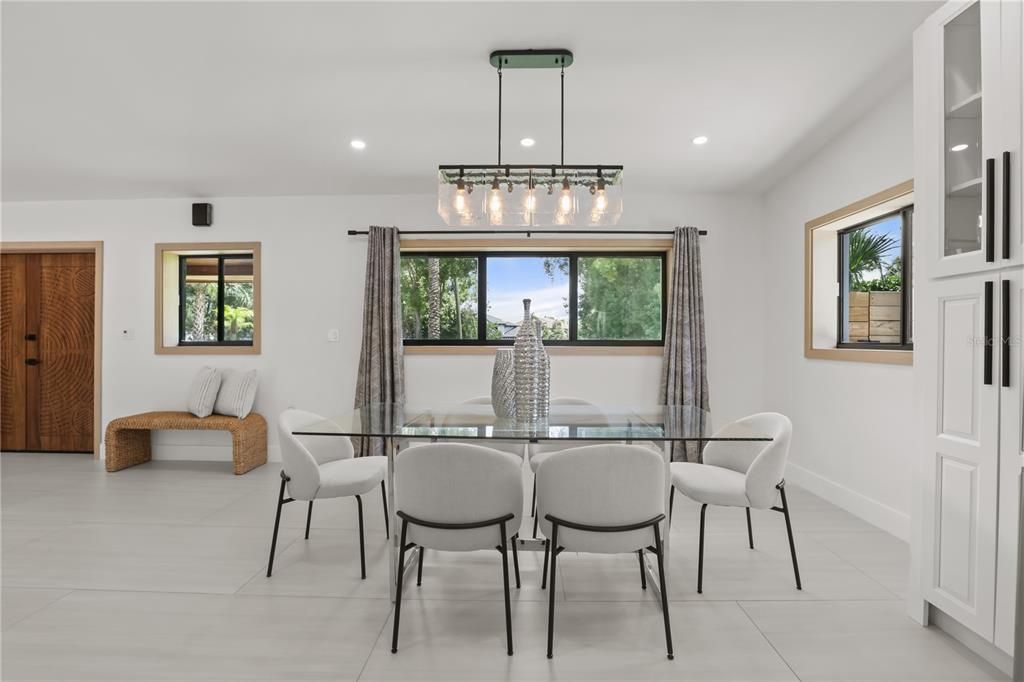 For Sale: $1,650,000 (5 beds, 2 baths, 3400 Square Feet)