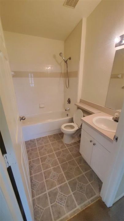 For Rent: $1,775 (3 beds, 2 baths, 1278 Square Feet)