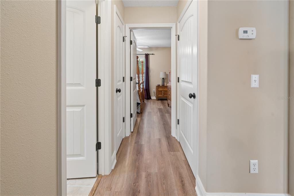 For Sale: $375,000 (3 beds, 2 baths, 1794 Square Feet)