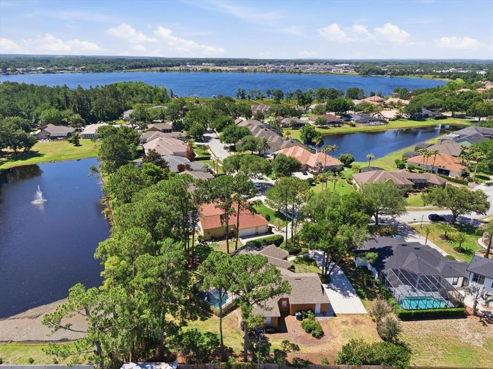 En Venta: $765,000 (4 camas, 2 baños, 2327 Pies cuadrados)