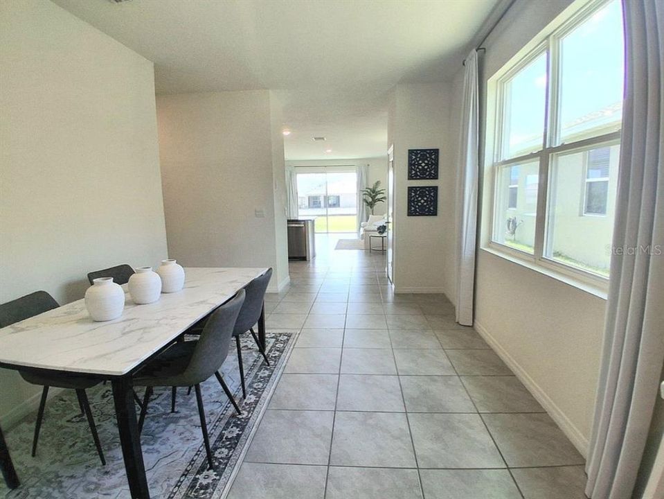 En Venta: $273,880 (3 camas, 2 baños, 1504 Pies cuadrados)