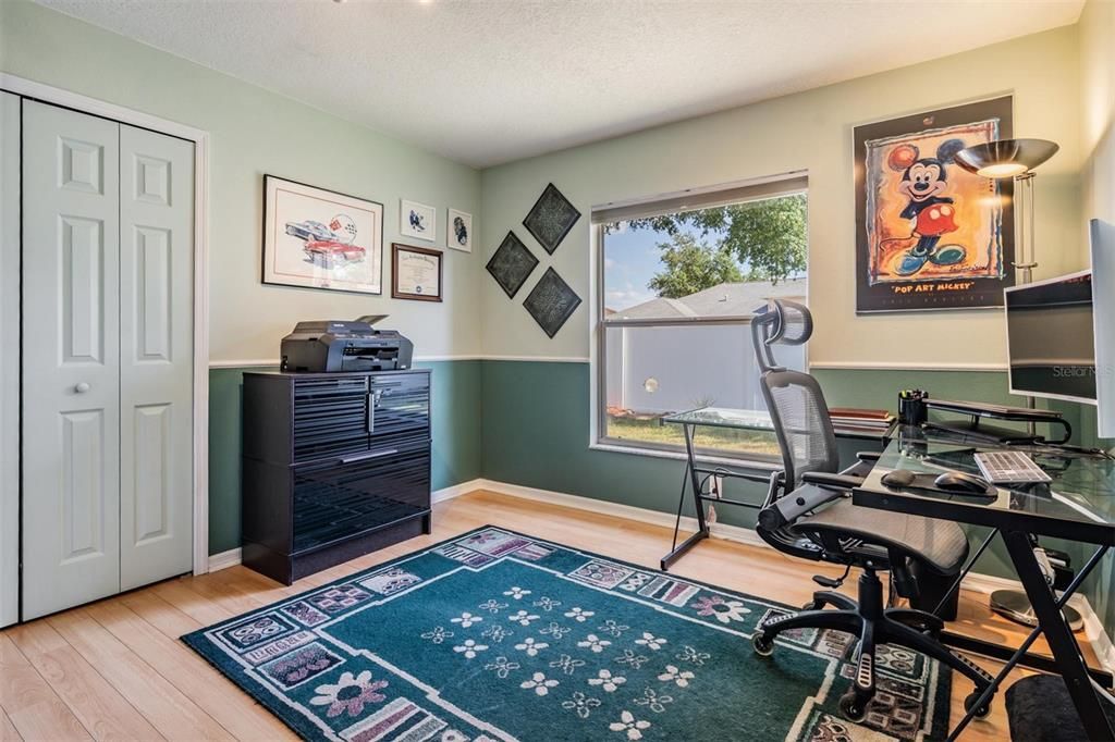 Activo con contrato: $490,000 (4 camas, 3 baños, 2082 Pies cuadrados)