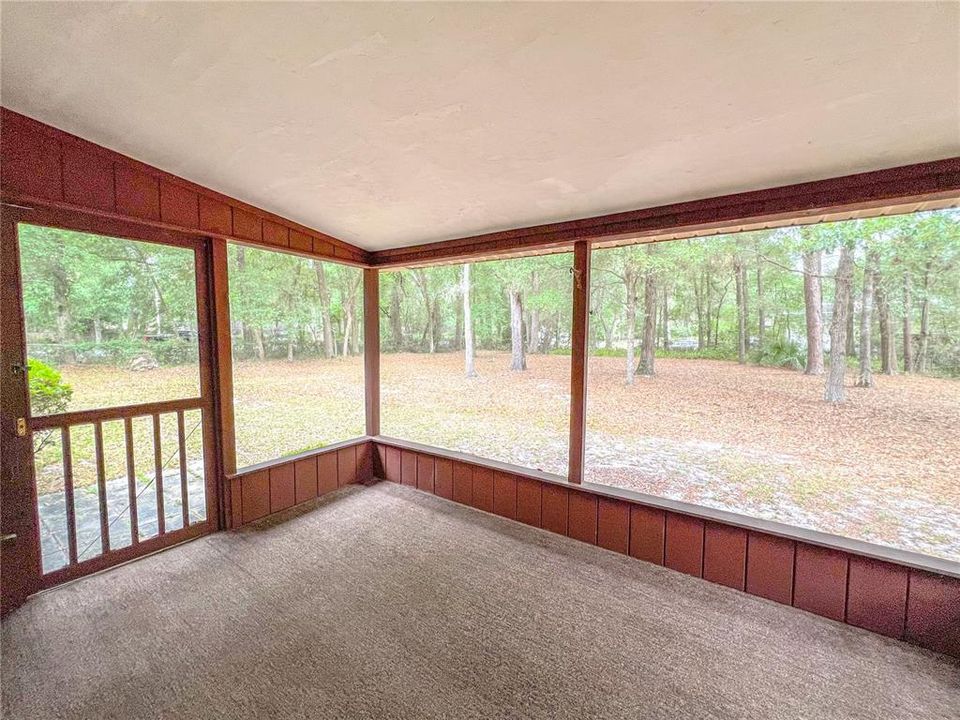For Rent: $2,150 (3 beds, 2 baths, 1390 Square Feet)