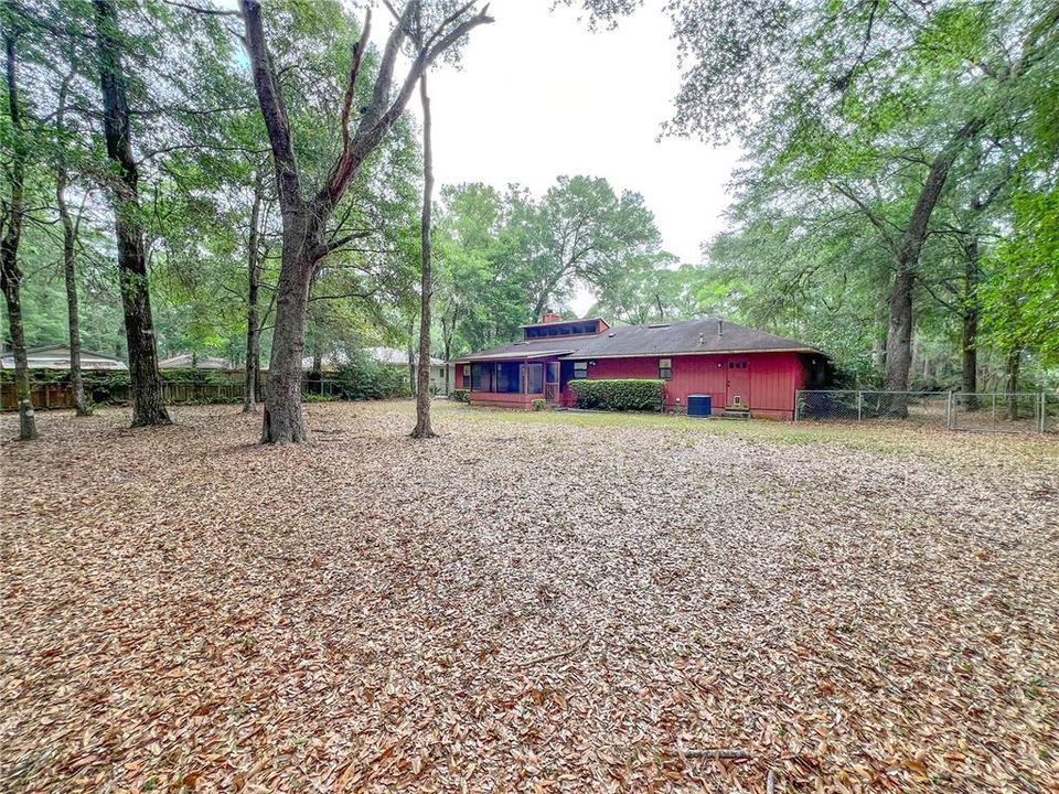 For Rent: $2,150 (3 beds, 2 baths, 1390 Square Feet)