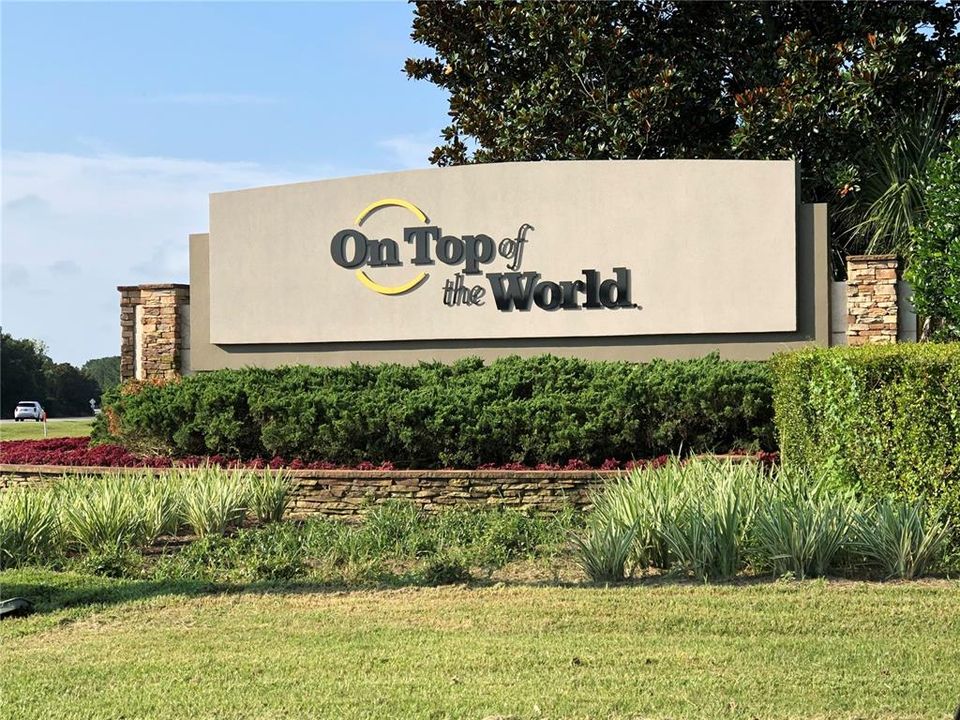 For Sale: $264,900 (3 beds, 2 baths, 1910 Square Feet)