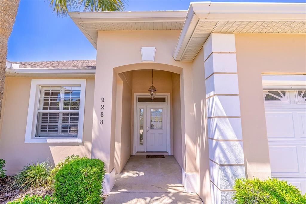 For Sale: $264,900 (3 beds, 2 baths, 1910 Square Feet)