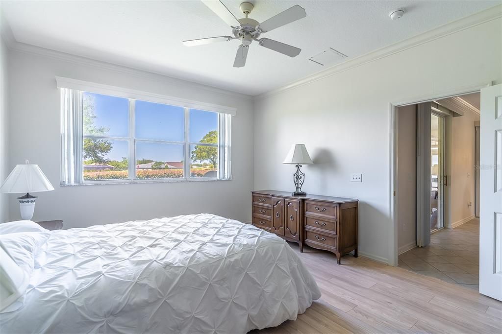 For Sale: $264,900 (3 beds, 2 baths, 1910 Square Feet)