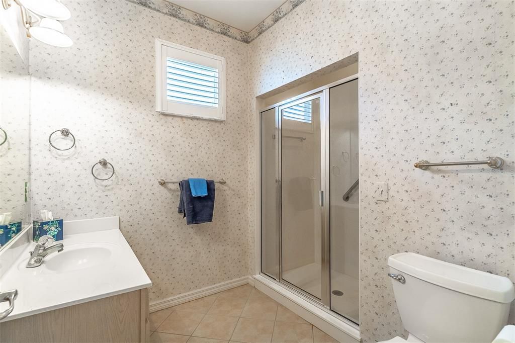 For Sale: $264,900 (3 beds, 2 baths, 1910 Square Feet)