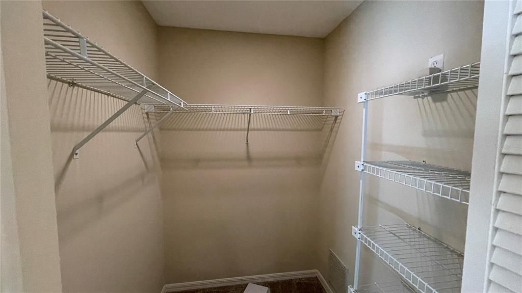 В аренду: $2,900 (2 спален, 2 ванн, 1771 Квадратных фут)