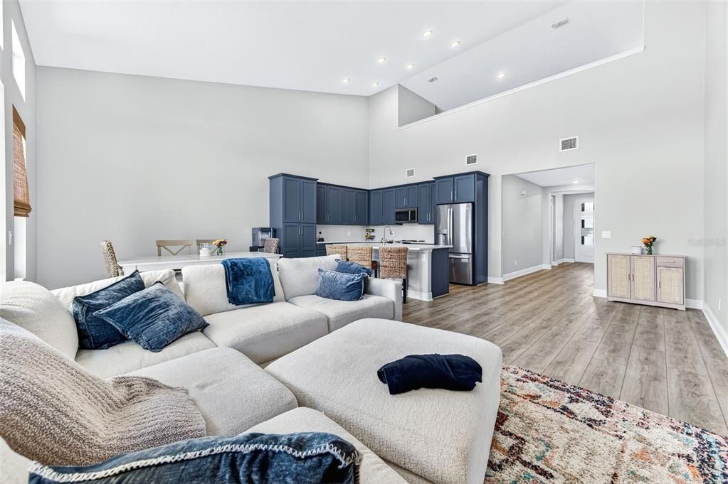 For Sale: $508,000 (3 beds, 2 baths, 2118 Square Feet)