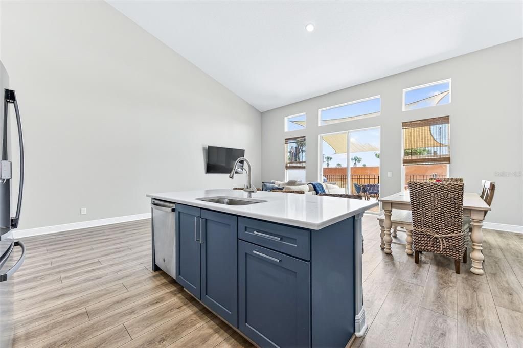 For Sale: $508,000 (3 beds, 2 baths, 2118 Square Feet)