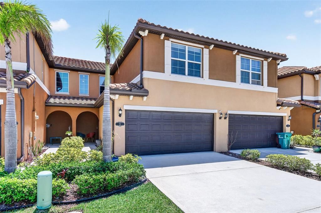 For Sale: $508,000 (3 beds, 2 baths, 2118 Square Feet)