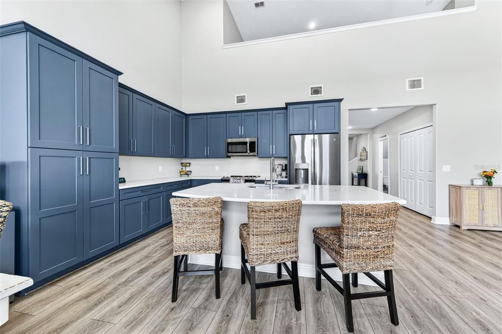 For Sale: $508,000 (3 beds, 2 baths, 2118 Square Feet)