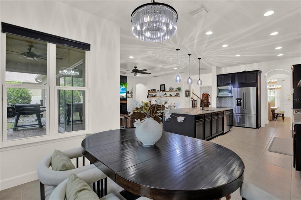 En Venta: $649,999 (4 camas, 3 baños, 3695 Pies cuadrados)