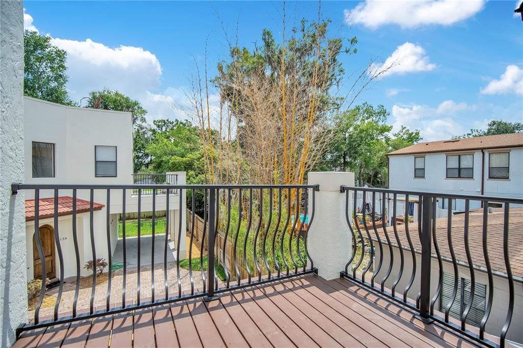 For Sale: $579,000 (3 beds, 2 baths, 1702 Square Feet)