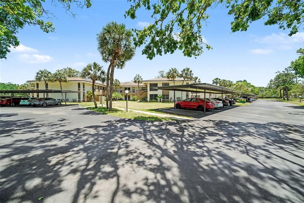 For Sale: $175,000 (2 beds, 2 baths, 1000 Square Feet)