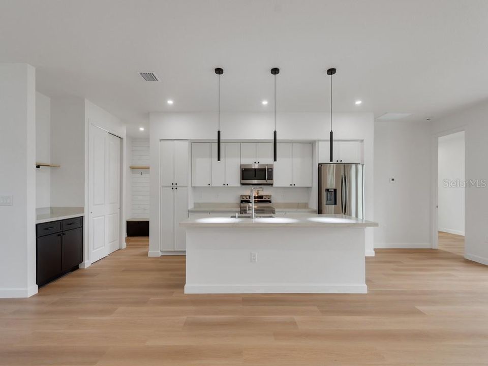 Active With Contract: $399,000 (4 beds, 3 baths, 2144 Square Feet)