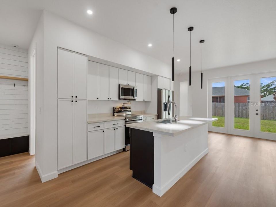 Active With Contract: $399,000 (4 beds, 3 baths, 2144 Square Feet)
