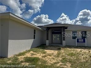На продажу: $425,000 (3 спален, 2 ванн, 1832 Квадратных фут)