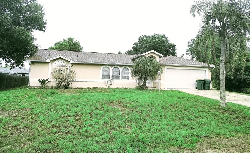 Active With Contract: $249,900 (3 beds, 2 baths, 1592 Square Feet)