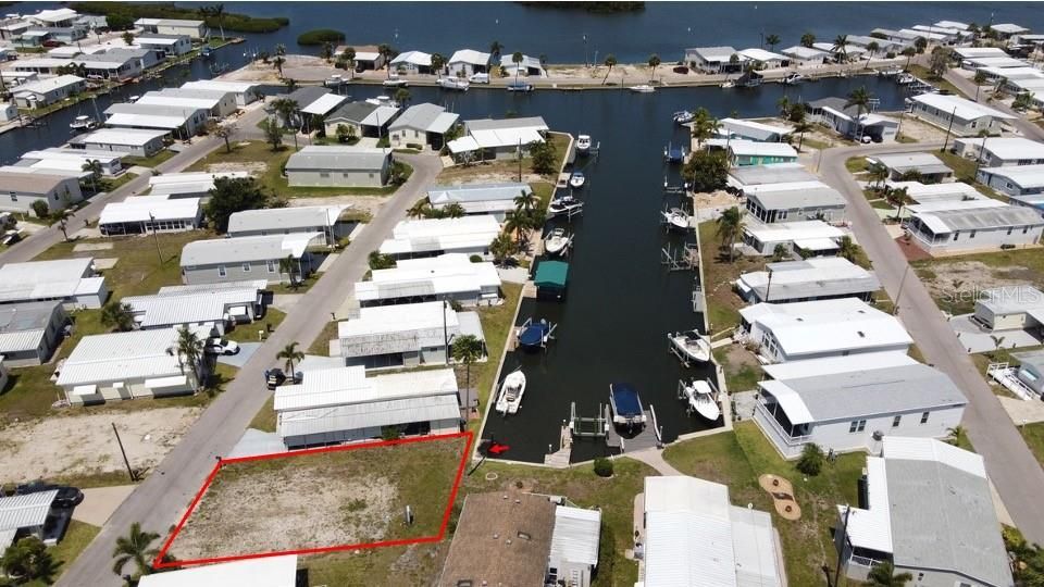 En Venta: $60,000 (0.09 acres)
