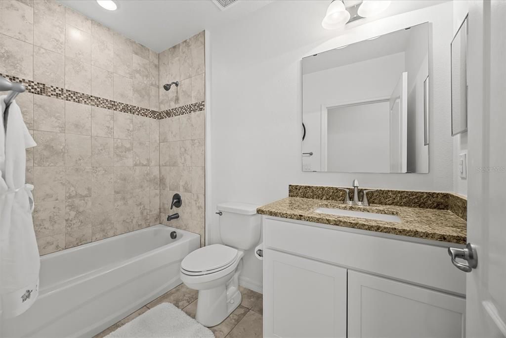 En Venta: $324,900 (2 camas, 2 baños, 1400 Pies cuadrados)