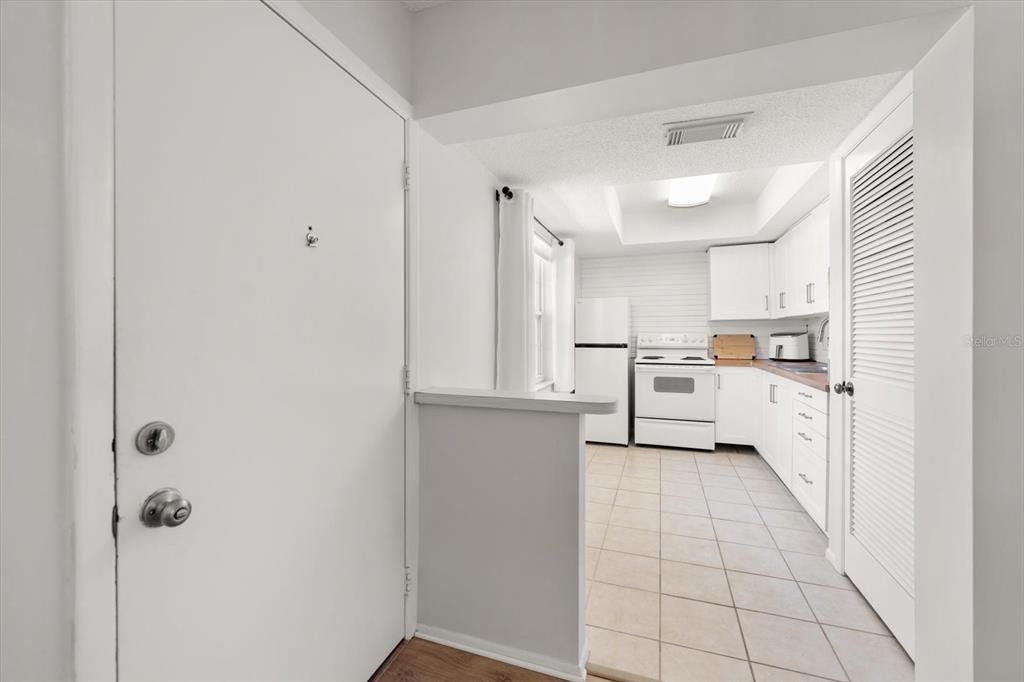 En Venta: $125,000 (1 camas, 1 baños, 869 Pies cuadrados)