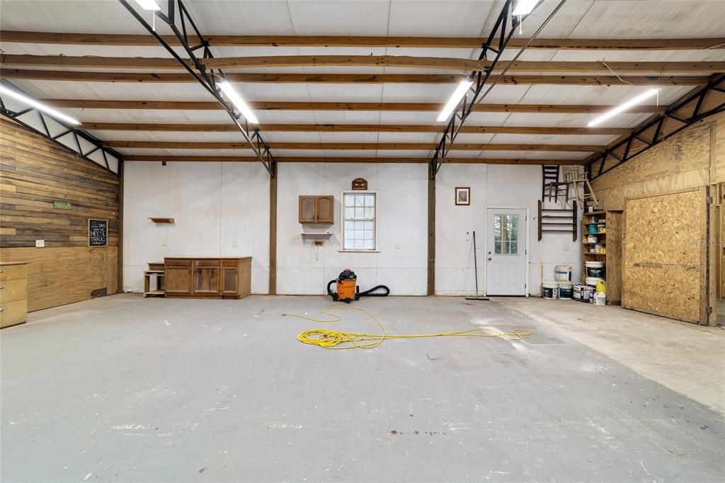 For Sale: $224,900 (3 beds, 2 baths, 1560 Square Feet)