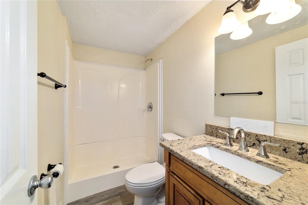 For Sale: $224,900 (3 beds, 2 baths, 1560 Square Feet)
